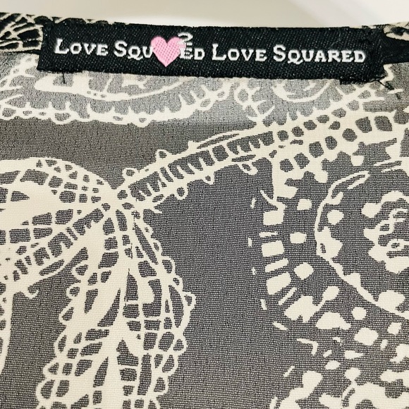 LOVE SQUARED Black Floral Kimono Sleeve Tunic - Picture 3 of 4